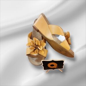 Elegant Yellow Women's Sandals